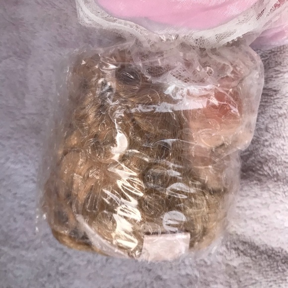 Porcelain Bedtime Prayer Doll - Picture 14 of 16